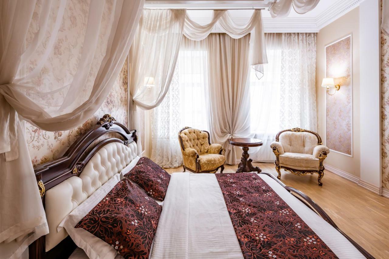 Romari Проспект Свободи 31 Lviv Exteriör bild