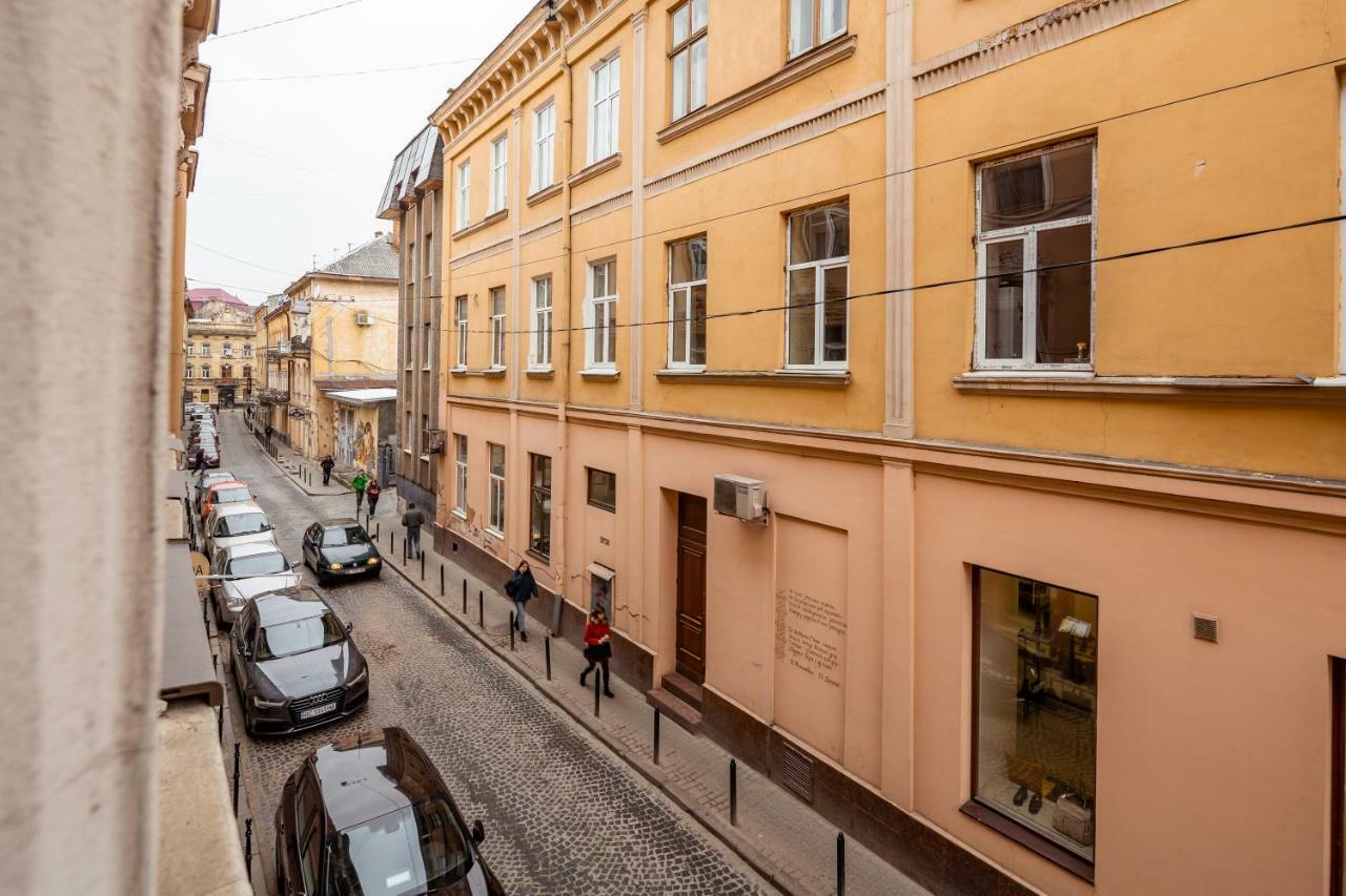 Romari Проспект Свободи 31 Lviv Exteriör bild